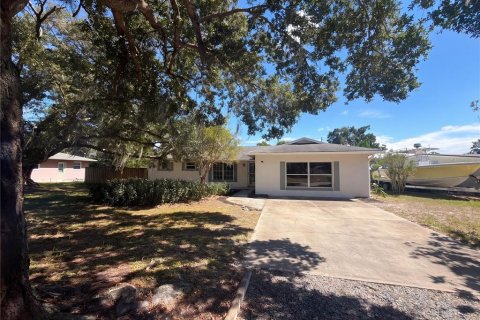 Casa en venta en Sanford, Florida, 4 dormitorios, 159.42 m2 № 2414056 - foto 2