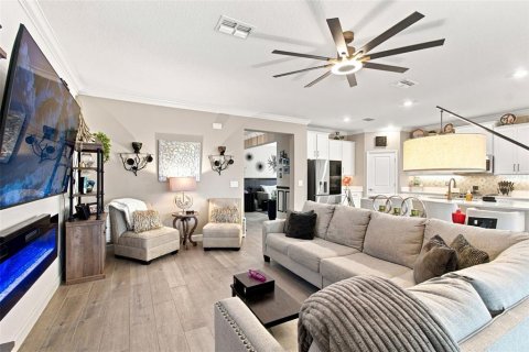 House in Wimauma, Florida 2 bedrooms, 181.72 sq.m. № 2406258 - photo 6