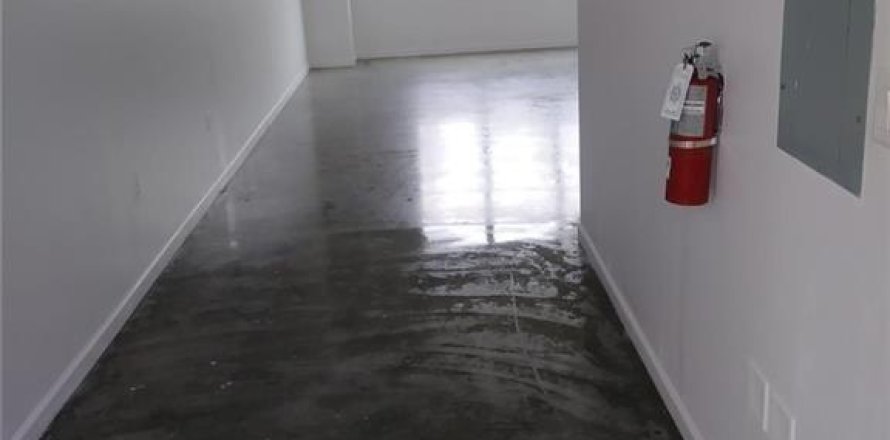 Immobilier commercial à Miramar, Floride № 1091763