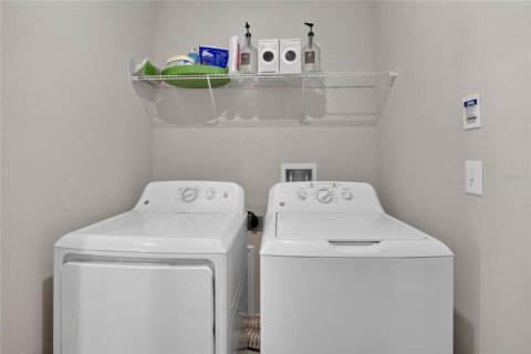 Купить виллу или дом в Уэсли-Чепел, Флорида 4 комнаты, 221.94м2, № 2299859 - фото 20