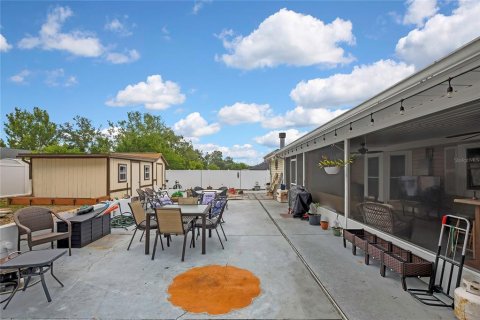 Villa ou maison à vendre à Spring Hill, Floride: 2 chambres, 130.43 m2 № 2148066 - photo 6