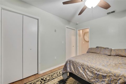 Villa ou maison à vendre à Spring Hill, Floride: 2 chambres, 130.43 m2 № 2148066 - photo 23