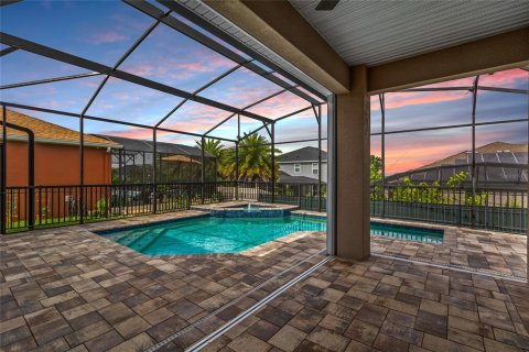 Casa en venta en Clermont, Florida, 4 dormitorios, 260.68 m2 № 1792988 - foto 2