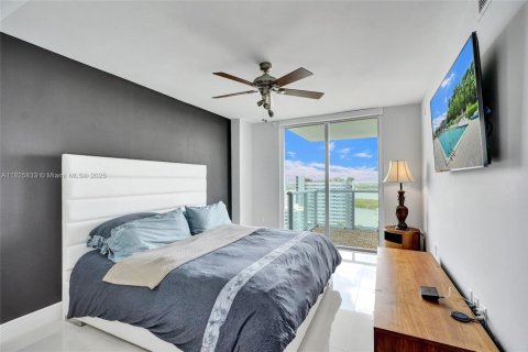 Condominio en venta en North Bay Village, Florida, 2 dormitorios, 146.32 m2 № 1796458 - foto 24