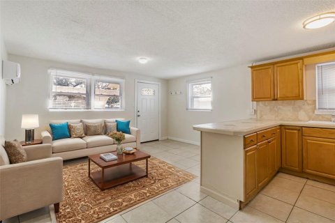 Apartment in Palm Harbor, Florida 1 bedroom, 41.81 sq.m. № 2228166 - photo 3