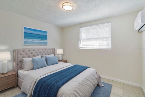 Apartment in Palm Harbor, Florida 1 bedroom, 41.81 sq.m. № 2228166 - photo 11