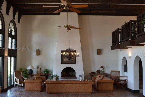 Condo in Indian River Shores, Florida, 2 bedrooms  № 2012777 - photo 16