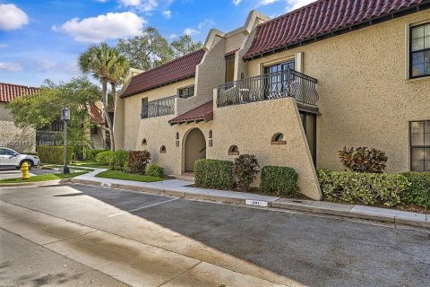 Condo in Indian River Shores, Florida, 2 bedrooms  № 2012777 - photo 25