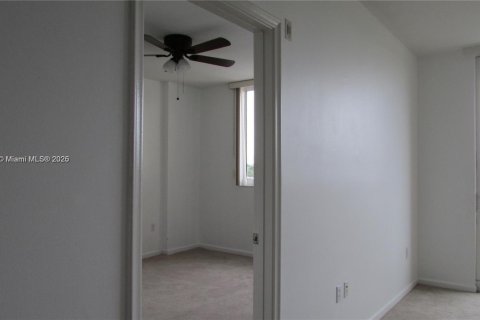 Condominio en venta en Aventura, Florida, 2 dormitorios, 104.89 m2 № 1926039 - foto 23