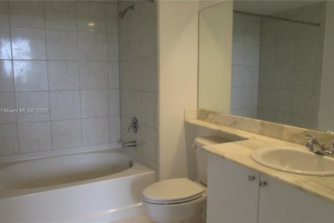 Condominio en venta en Aventura, Florida, 2 dormitorios, 104.89 m2 № 1926039 - foto 28