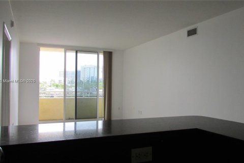 Condominio en venta en Aventura, Florida, 2 dormitorios, 104.89 m2 № 1926039 - foto 13
