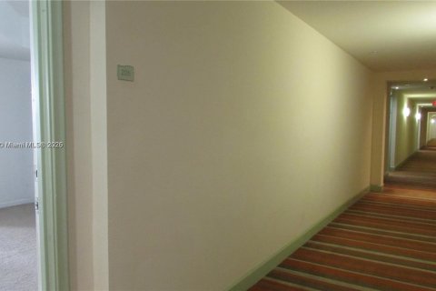 Condominio en venta en Aventura, Florida, 2 dormitorios, 104.89 m2 № 1926039 - foto 10
