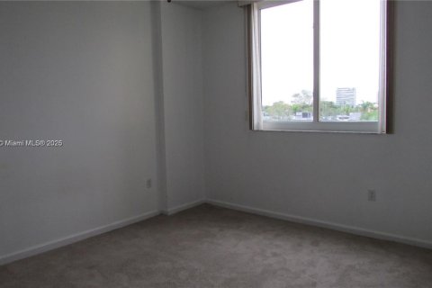 Condominio en venta en Aventura, Florida, 2 dormitorios, 104.89 m2 № 1926039 - foto 25