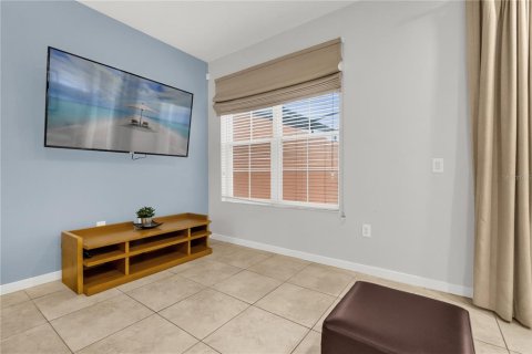 Adosado en venta en Kissimmee, Florida, 2 dormitorios, 119.84 m2 № 1900348 - foto 11