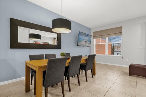 Adosado en venta en Kissimmee, Florida, 2 dormitorios, 119.84 m2 № 1900348 - foto 9