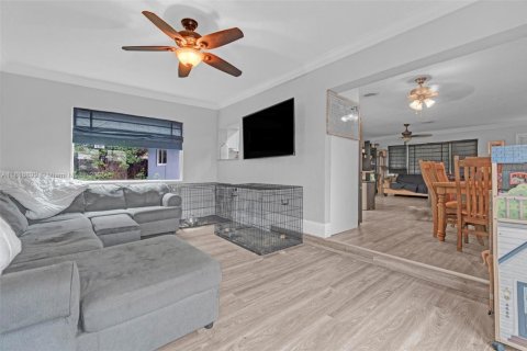 House in Deerfield Beach, Florida 3 bedrooms, 134.8 sq.m. № 1797712 - photo 23