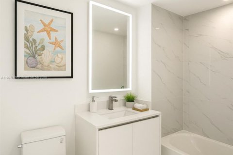 Copropriété à vendre à Miami, Floride: 4 chambres, 249.54 m2 № 1964046 - photo 15