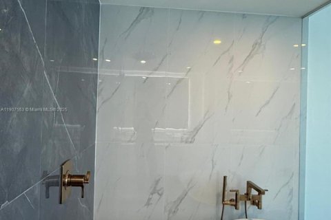 Copropriété à vendre à Miami, Floride: 4 chambres, 249.54 m2 № 1964046 - photo 22