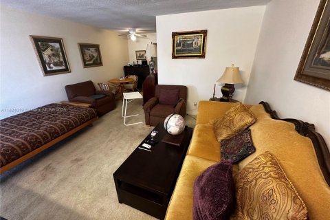 Copropriété à vendre à Fort Lauderdale, Floride: 1 chambre, 55.74 m2 № 1790918 - photo 3
