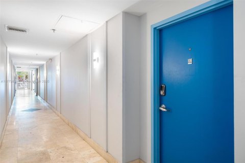 Condominio en venta en Miami Beach, Florida, 2 dormitorios, 111.48 m2 № 1705590 - foto 14