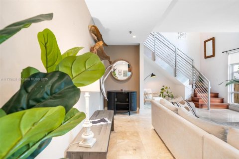 Condominio en venta en Miami Beach, Florida, 2 dormitorios, 111.48 m2 № 1705590 - foto 1