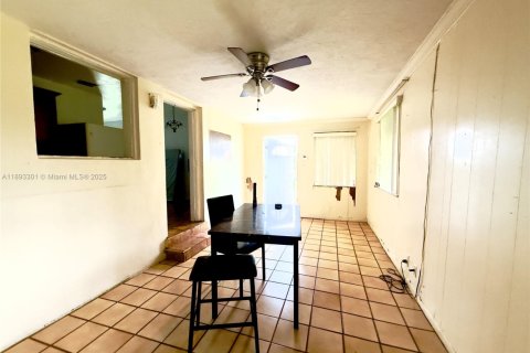 Villa ou maison à vendre à Lauderhill, Floride: 3 chambres, 124.3 m2 № 1945936 - photo 20