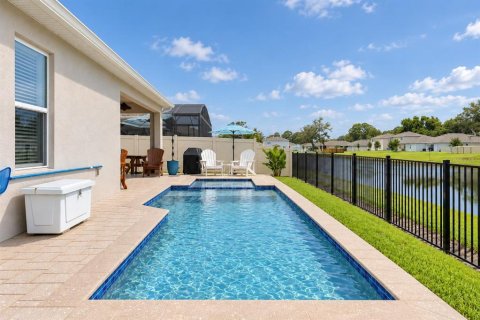 Villa ou maison à vendre à Edgewater, Floride: 4 chambres, 193.7 m2 № 2398719 - photo 2