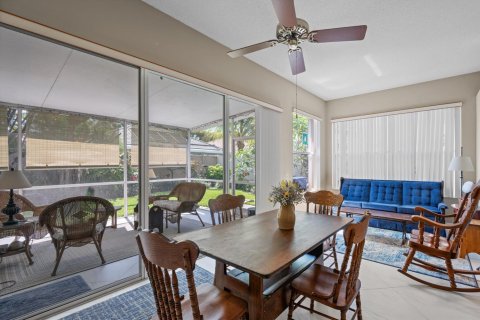 House in Jupiter, Florida 3 bedrooms, 183.48 sq.m. № 2089612 - photo 19
