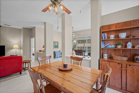 House in Jupiter, Florida 3 bedrooms, 183.48 sq.m. № 2089612 - photo 12