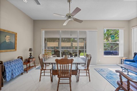 House in Jupiter, Florida 3 bedrooms, 183.48 sq.m. № 2089612 - photo 18