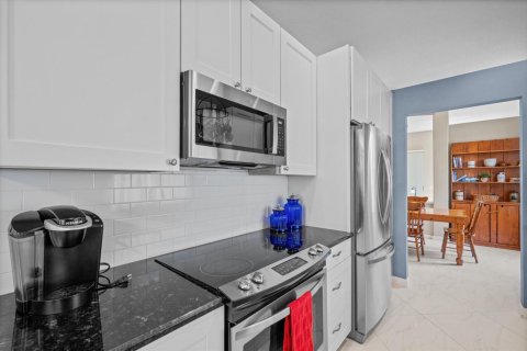 House in Jupiter, Florida 3 bedrooms, 183.48 sq.m. № 2089612 - photo 16