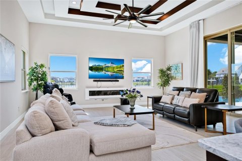 Villa ou maison à louer à Winter Garden, Floride: 7 chambres, 555.18 m2 № 1802239 - photo 25