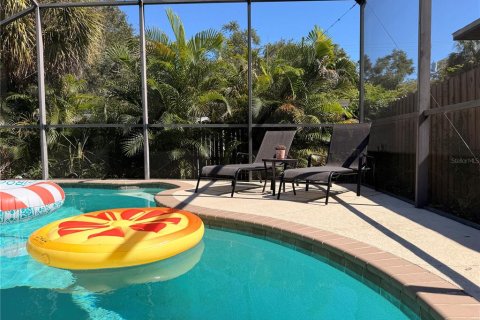 Villa ou maison à louer à Tampa, Floride: 3 chambres, 178.37 m2 № 2430491 - photo 12