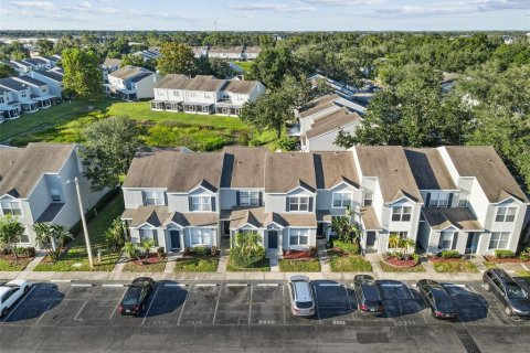 Townhouse in Riverview, Florida 2 bedrooms, 126.35 sq.m. № 2400345 - photo 30