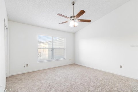 Townhouse in Riverview, Florida 2 bedrooms, 126.35 sq.m. № 2400345 - photo 17