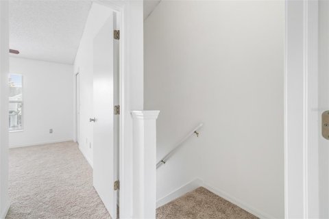 Townhouse in Riverview, Florida 2 bedrooms, 126.35 sq.m. № 2400345 - photo 16