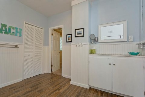 Снять в аренду виллу или дом в Галфпорта, Флорида 3 комнаты, 130.99м2, № 2197120 - фото 22
