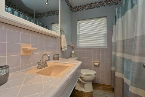 Снять в аренду виллу или дом в Галфпорта, Флорида 3 комнаты, 130.99м2, № 2197120 - фото 9