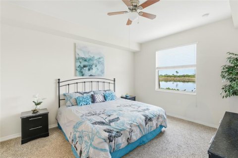 Condo in Bradenton, Florida, 2 bedrooms № 2166318 - photo 6