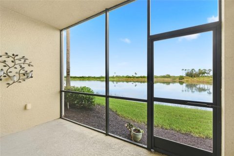 Condo in Bradenton, Florida, 2 bedrooms № 2166318 - photo 22