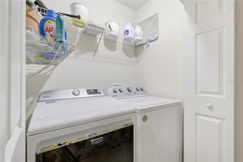 Condo in Bradenton, Florida, 2 bedrooms № 2166318 - photo 19
