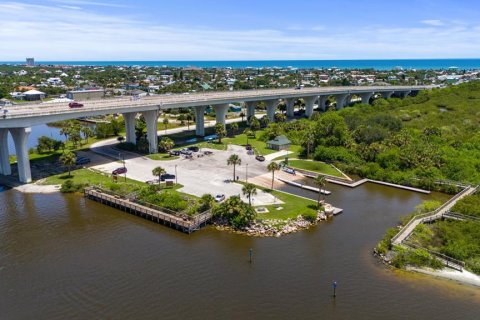 Propiedad comercial en venta en Flagler Beach, Florida, 89.93 m2 № 2348348 - foto 21