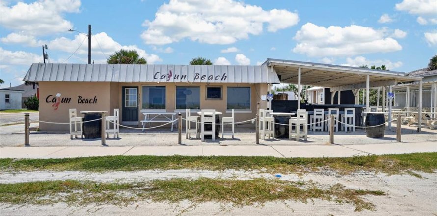 Propiedad comercial en Flagler Beach, Florida 89.93 m2 № 2348348