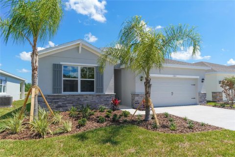 Casa en alquiler en Bradenton, Florida, 4 dormitorios, 190.17 m2 № 1915966 - foto 1