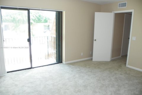 Touwnhouse à vendre à Cooper City, Floride: 2 chambres, 117.43 m2 № 1886516 - photo 7