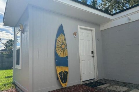 House in Jacksonville Beach, Florida 1 bedroom, 36.05 sq.m. № 877905 - photo 1
