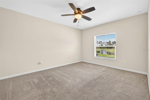 Villa ou maison à louer à Palmetto, Floride: 3 chambres, 131.92 m2 № 2100586 - photo 17