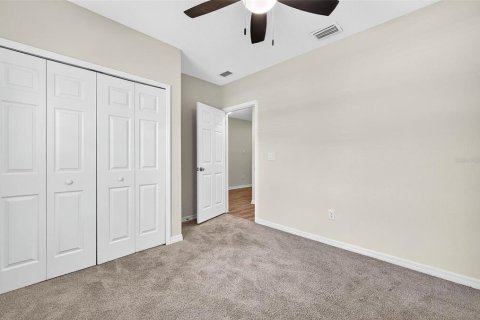 Villa ou maison à louer à Palmetto, Floride: 3 chambres, 131.92 m2 № 2100586 - photo 15