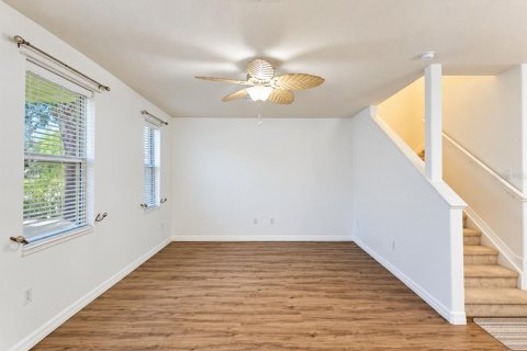 Touwnhouse à louer à Sarasota, Floride: 3 chambres, 154.31 m2 № 2415268 - photo 7