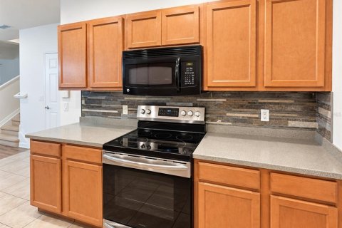 Touwnhouse à louer à Sarasota, Floride: 3 chambres, 154.31 m2 № 2415268 - photo 5